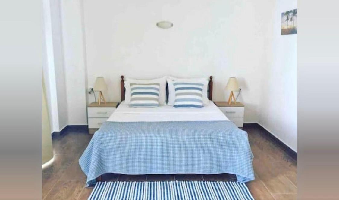 Grande Blue Suites With Private Bay アルハンゲロス エクステリア 写真